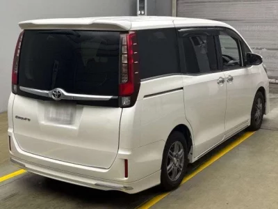 Toyota ESQUIRE