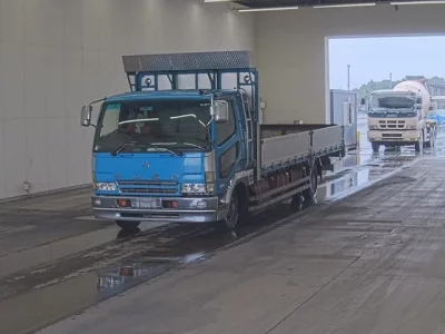 Mitsubishi FUSO FIGHTER
