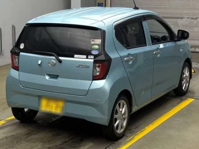 Daihatsu MIRA E S