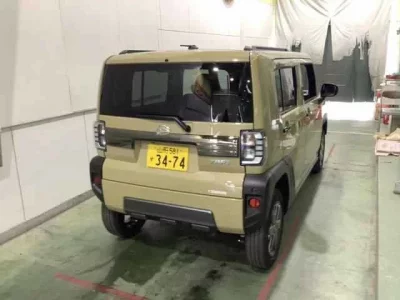 Daihatsu TAFT
