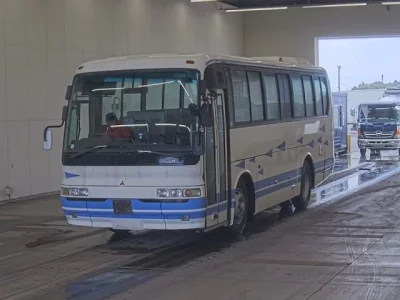 Mitsubishi AERO MIDI