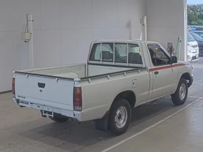 Nissan DATSUN PICKUP