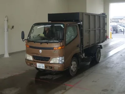Hino DUTRO