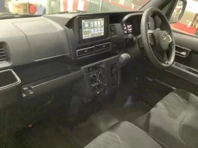 Daihatsu ATRAI VAN