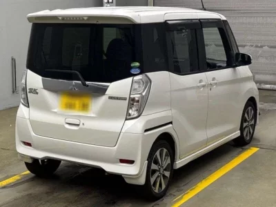 Mitsubishi EK SPACE