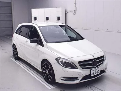 Mercedes-Benz B CLASS