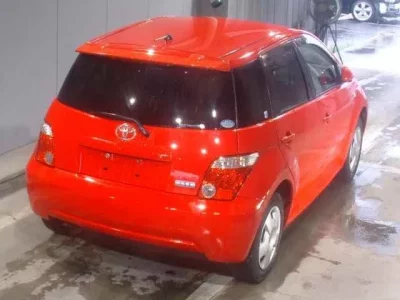 Toyota IST