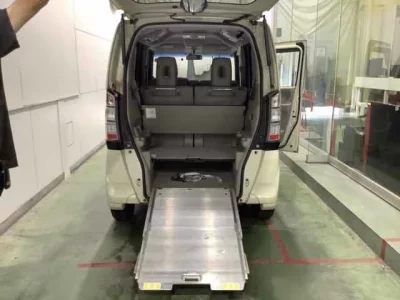 Honda N BOX PLUS