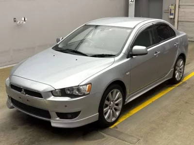Mitsubishi GALANT FORTIS
