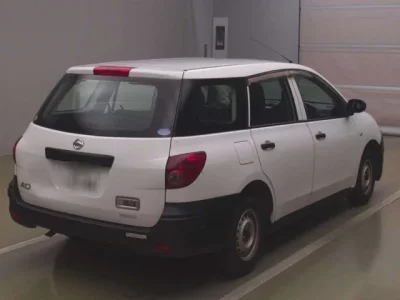 Nissan AD