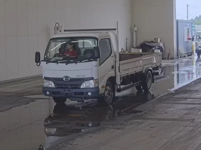 Hino DUTRO