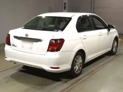 Toyota COROLLA AXIO
