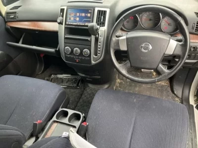 Nissan PRESAGE