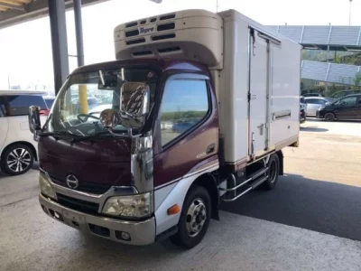 Hino DUTRO