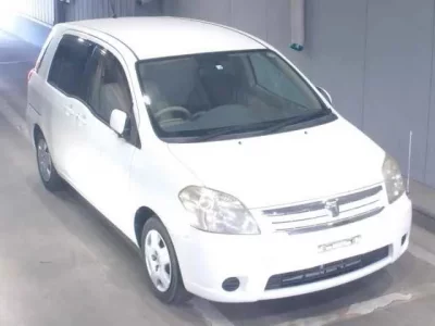 Toyota RAUM