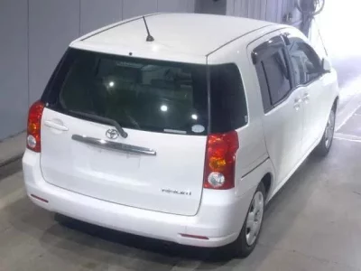 Toyota RAUM