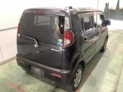 Suzuki MRWAGON