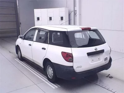 Nissan AD