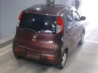 Suzuki MRWAGON