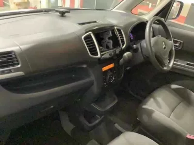 Mitsubishi DELICA D2