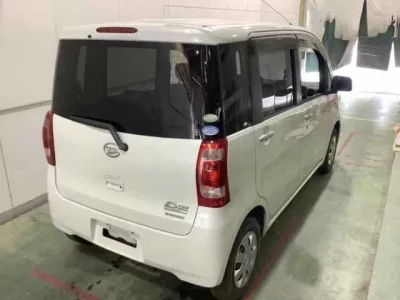 Daihatsu TANTO EXE