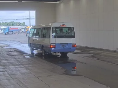 Toyota COASTER