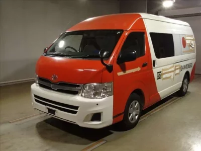 Toyota HIACE VAN
