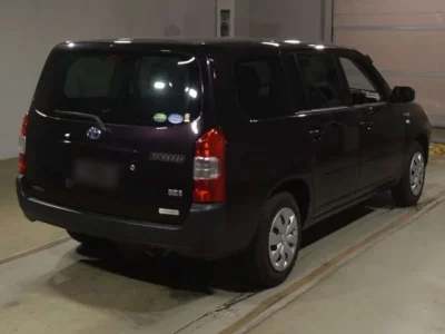 Toyota SUCCEED