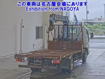 Nissan TRUCK