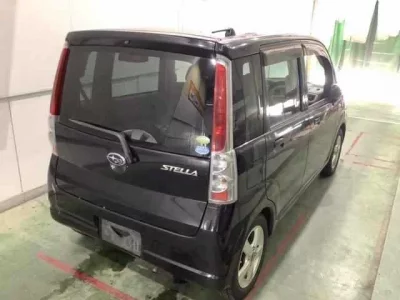 Subaru STELLA