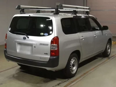 Toyota SUCCEED