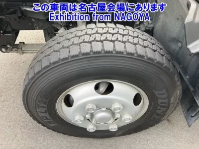 Hino TRUCK