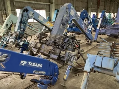 TADANO CRANE