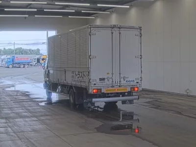 Mitsubishi FUSO FIGHTER