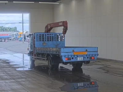 Isuzu FORWARD