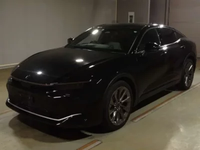 Toyota CROWN CROSSOVER
