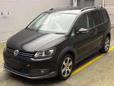 Volkswagen GOLF TOURAN
