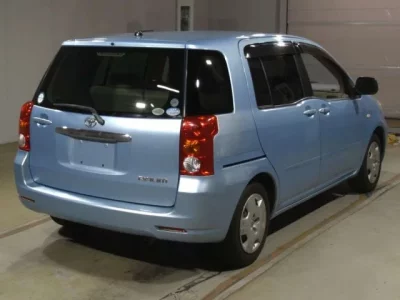 Toyota RAUM