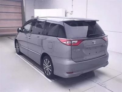 Toyota ESTIMA HYBRID
