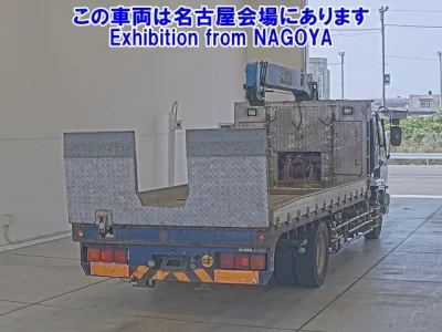 Isuzu TRUCK