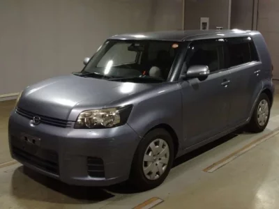 Toyota COROLLA RUMION