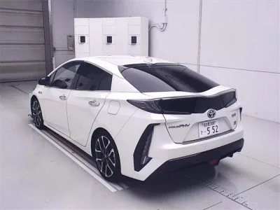 Toyota PRIUS PHV