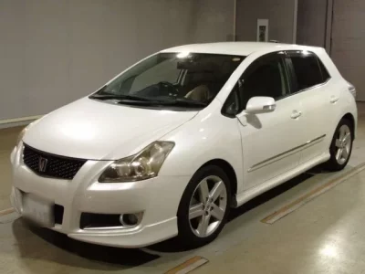Toyota BLADE