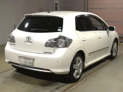Toyota BLADE