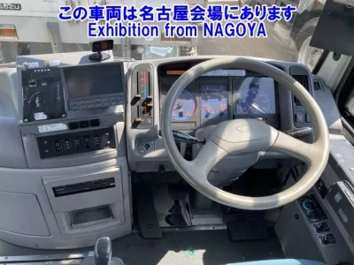 Hino BUS