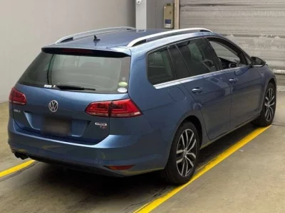 Volkswagen GOLF VARIANT
