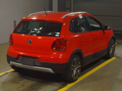 Volkswagen CROSS POLO