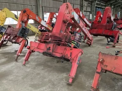 OTHERS UNIC CRANE