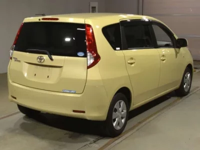 Toyota PASSO SETTE