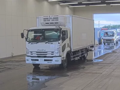 Isuzu FORWARD